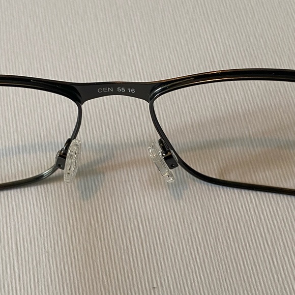 ALFRED SUNG Reading Frames - Picture 11 of 12